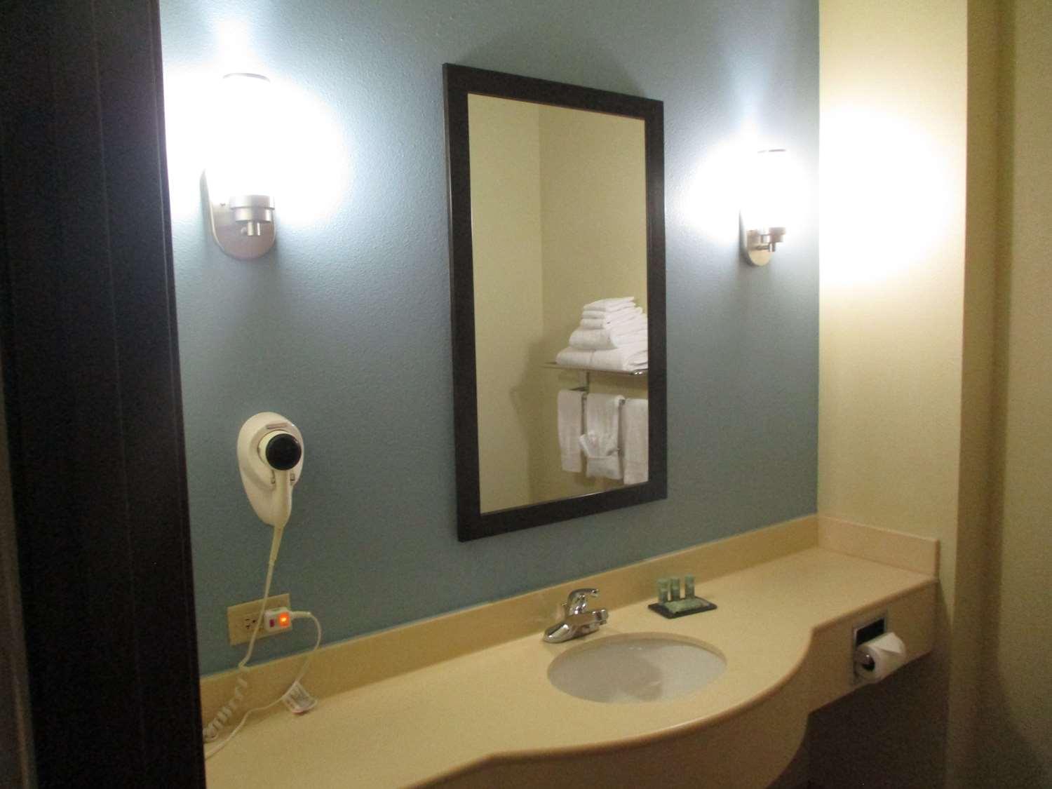 Best Western Coffeyville Central Business District Inn And Suites 外观 照片