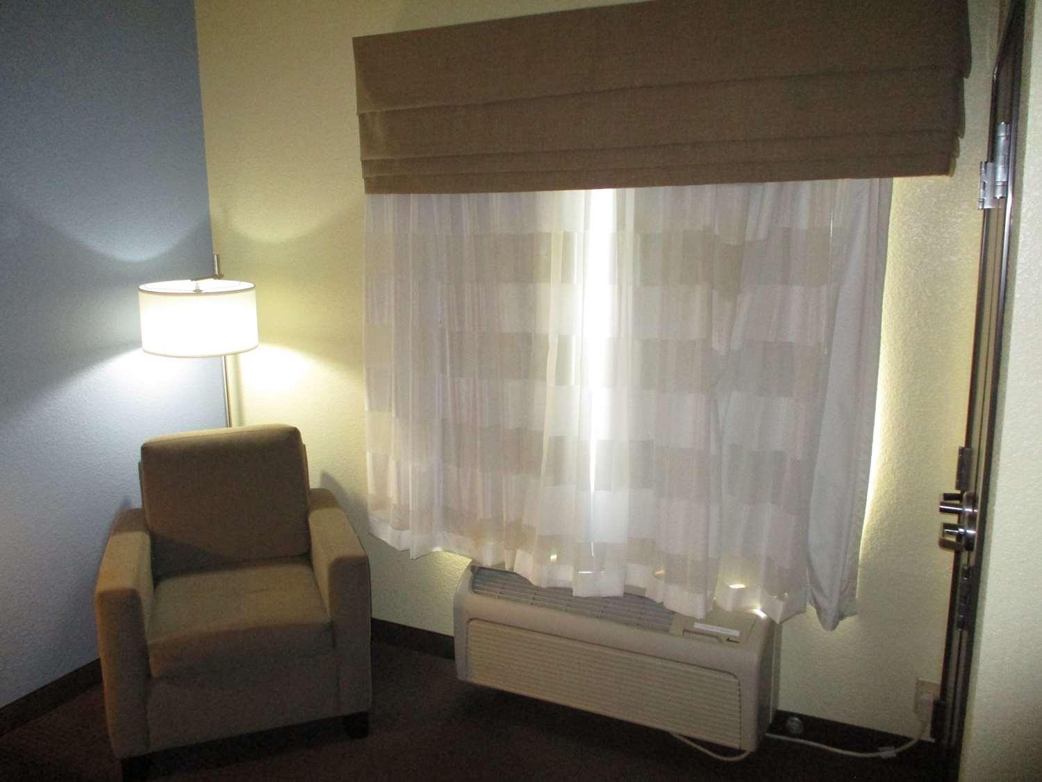 Best Western Coffeyville Central Business District Inn And Suites 外观 照片