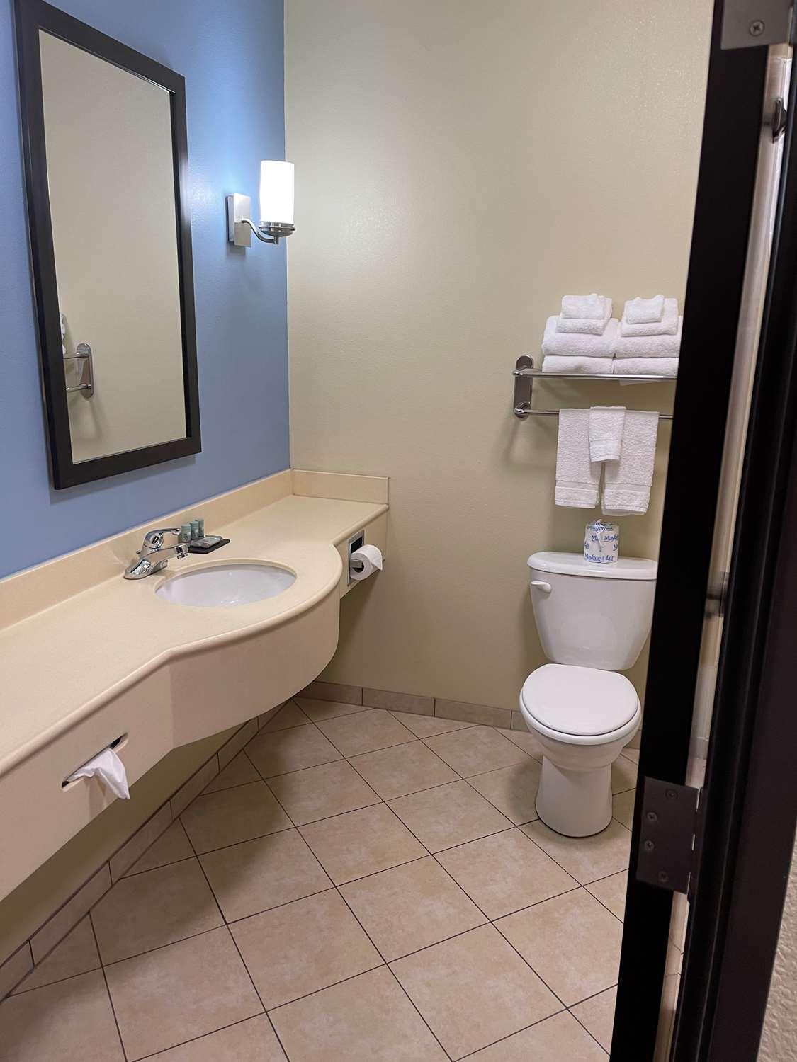 Best Western Coffeyville Central Business District Inn And Suites 外观 照片
