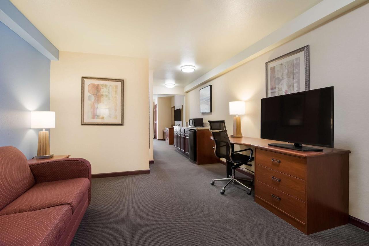 Best Western Coffeyville Central Business District Inn And Suites 外观 照片